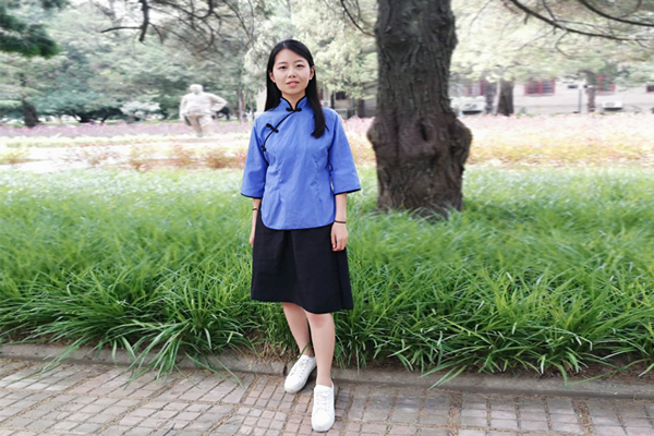 20f2b99bbcb648538571b0d431e5ae50.png 杨飞.png